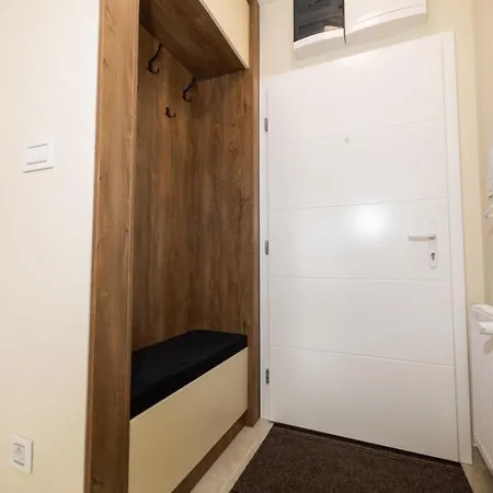 Javorov List Lux Apartament *